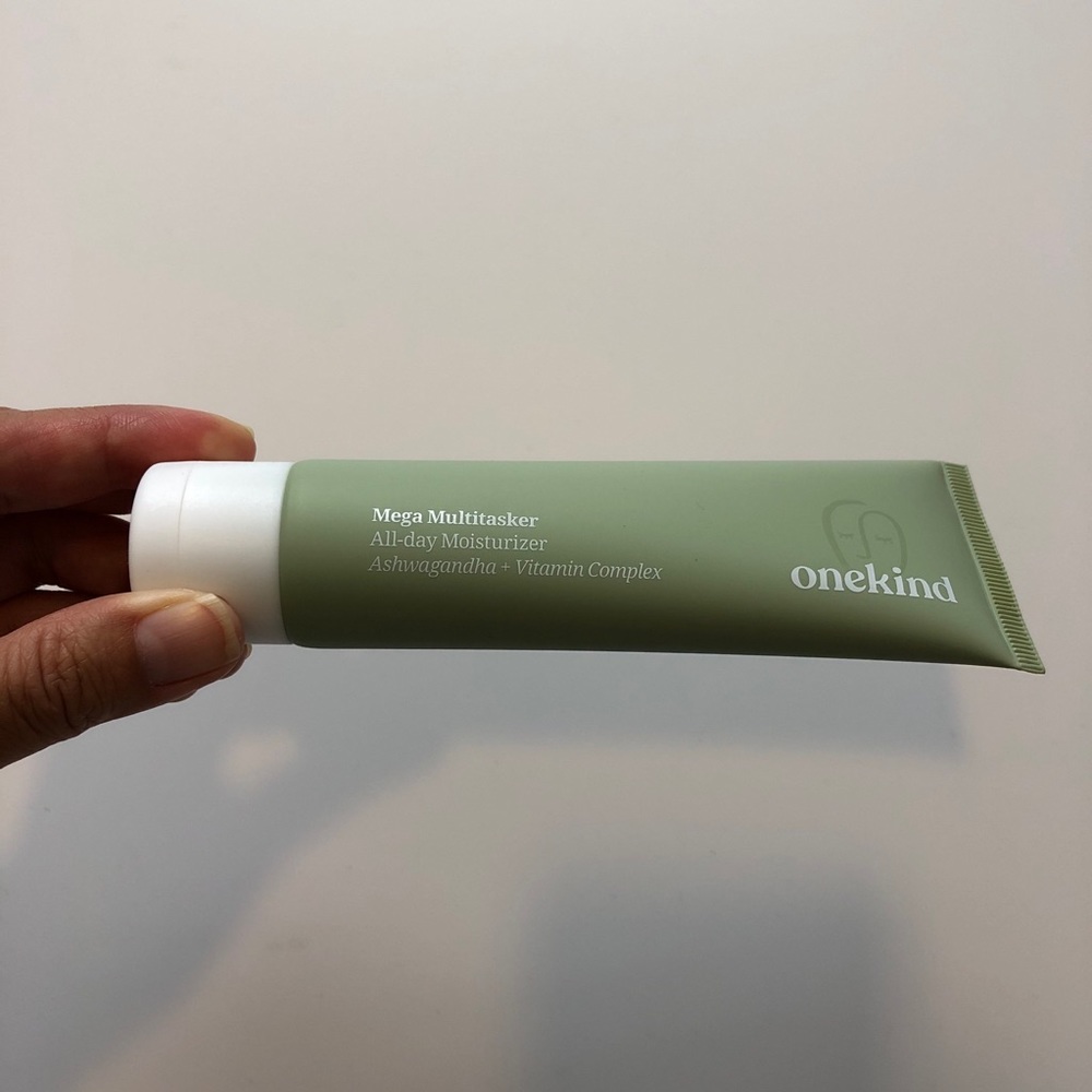 Onekind Mega Multitasker All-day Moisturizer face